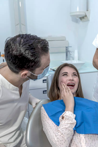 Best Tooth Infection Emergency Dentist  in Brookfield Center, OH